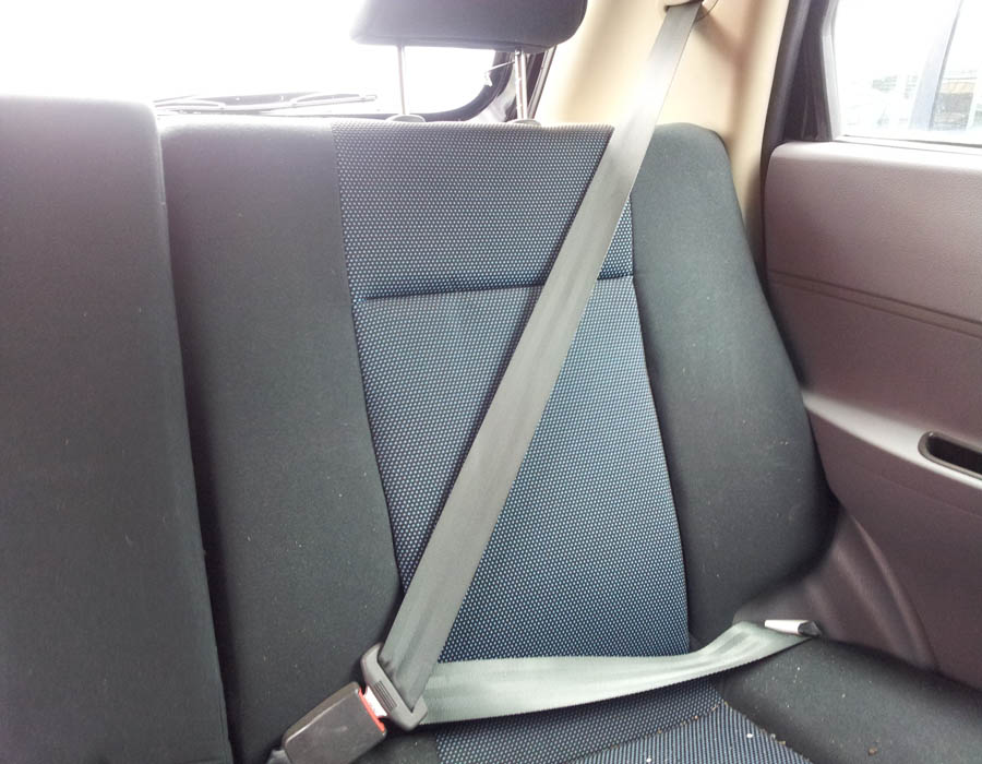 Proton Savvy Style seat-belt-passenger-side-rear